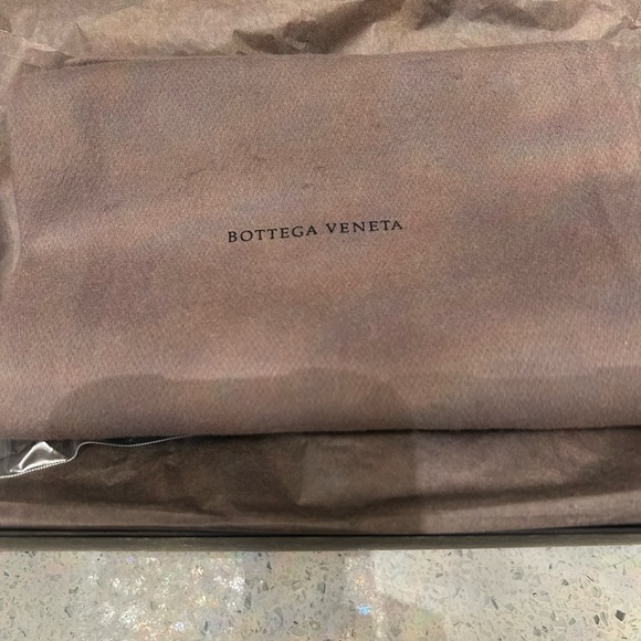 Bottega Veneta The Curve Light Blue Heeled Sandals - Picture 9 of 9